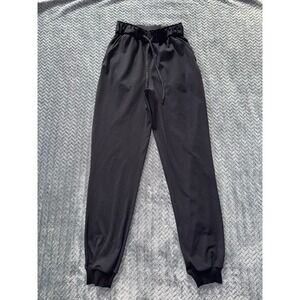 Lululemon Women's Sweatpants Jogger Black Soft Tapered Athletic Pants‎ Size 2